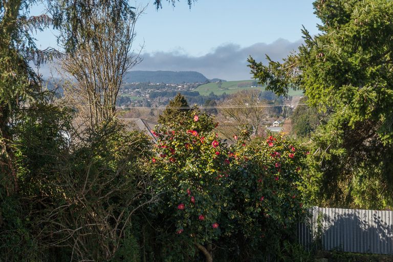 Photo of property in 360 Clayton Road, Pukehangi, Rotorua, 3015