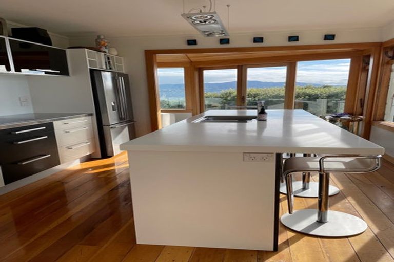 Photo of property in 17 Palliser Road, Roseneath, Wellington, 6011