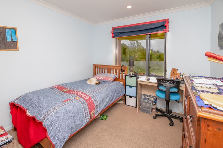 Photo of property in 31 Piako Drive, Darfield, 7571