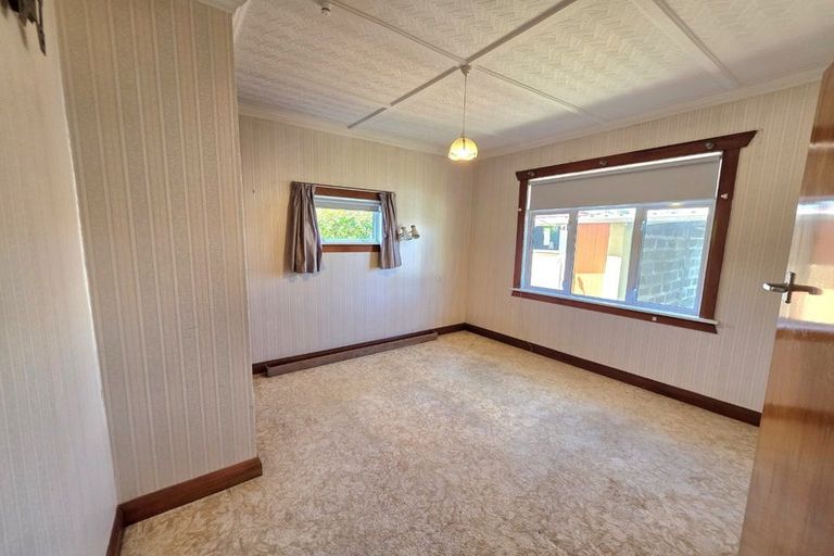 Photo of property in 13 Ngaio Street, Strandon, New Plymouth, 4312