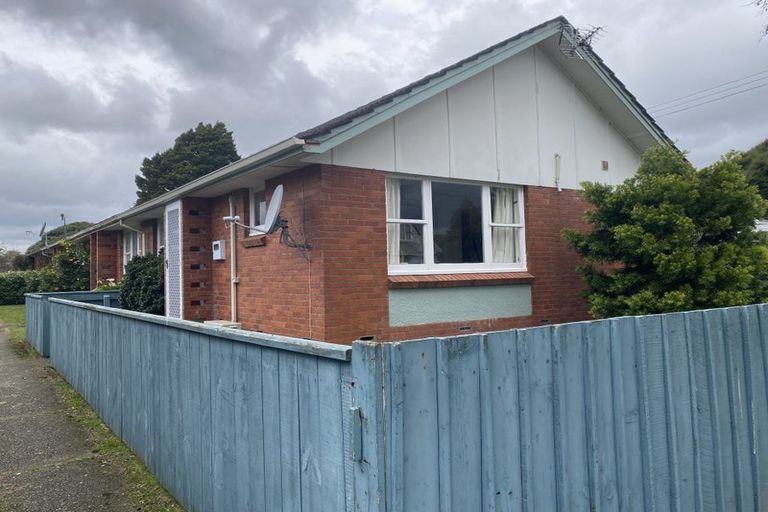 Photo of property in 1/3 Tawai Street, Trentham, Upper Hutt, 5018