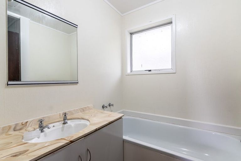 Photo of property in 8 Norfolk Place, Pukete, Hamilton, 3200