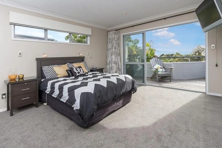 Photo of property in 12 Haseler Crescent, Howick, Auckland, 2014
