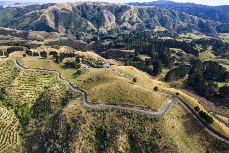 Photo of property in 463 Moonshine Hill Road, Moonshine Valley, Porirua, 5381