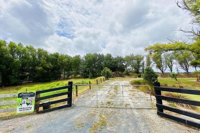 Photo of property in 38 Settlement Road, Kaiwaka, 0573