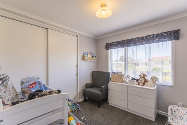 Photo of property in 114a Arawhata Road, Paraparaumu, 5032