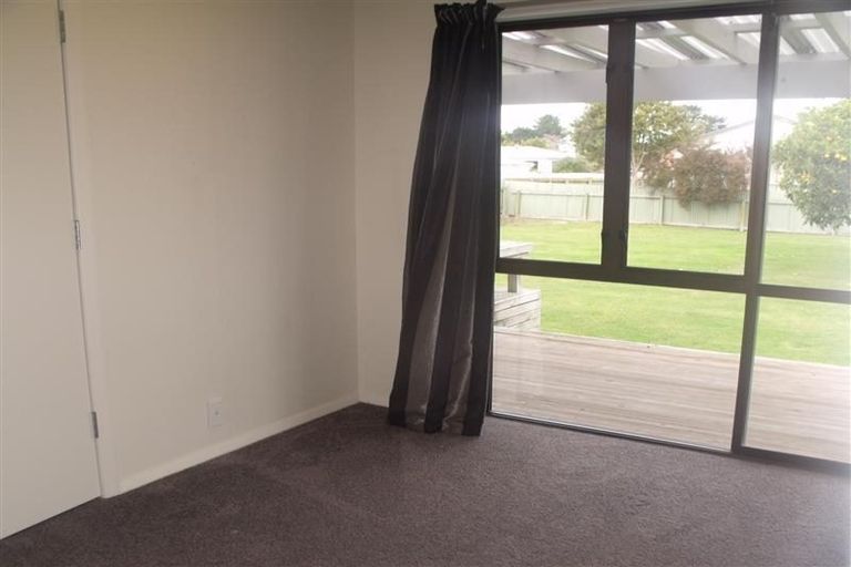 Photo of property in 12 Maadi Road, Onekawa, Napier, 4110