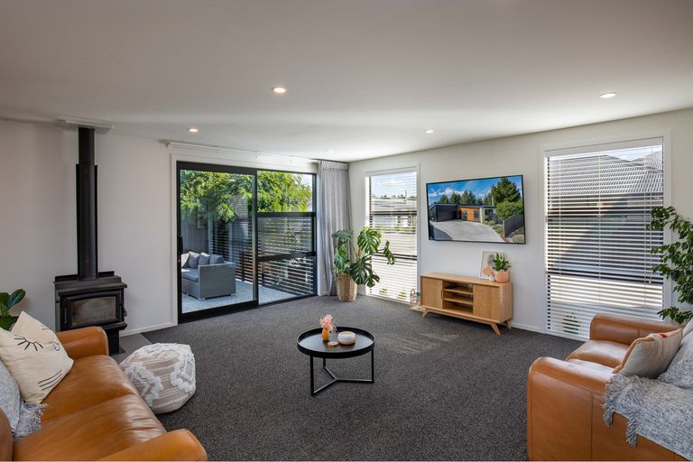 Photo of property in 12 Walker Place, Alexandra, 9320