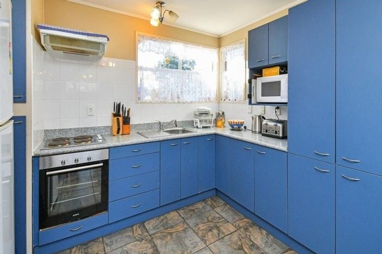 Photo of property in 9 Cathay Lane, Takanini, 2112