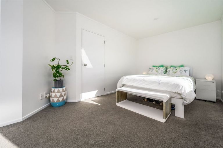 Photo of property in 3/15 Andersons Road, Oteha, Auckland, 0632