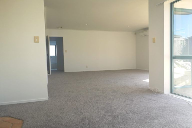 Photo of property in 5a Inagh Close, Dannemora, Auckland, 2016
