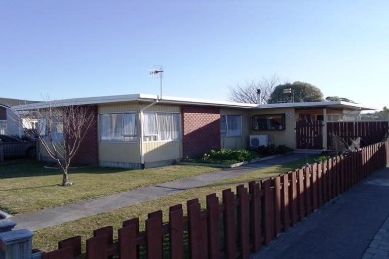 Photo of property in 85 Riverbend Road, Onekawa, Napier, 4110