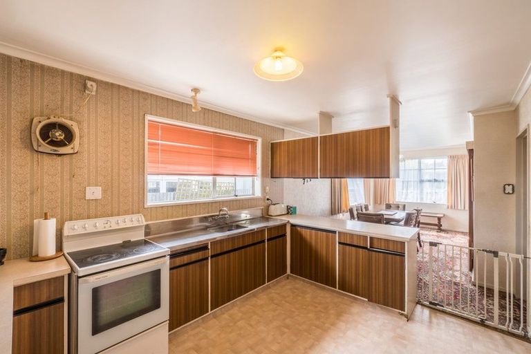 Photo of property in 1 Marsden Place, Awapuni, Palmerston North, 4412