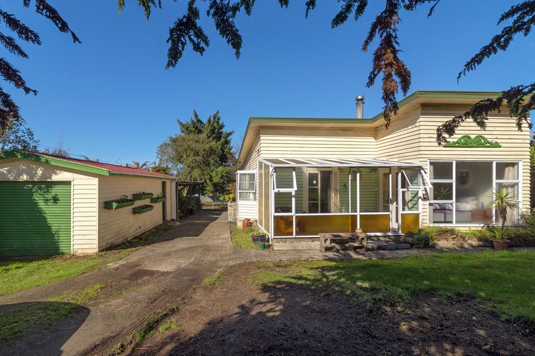 Photo of property in 360 Clayton Road, Pukehangi, Rotorua, 3015
