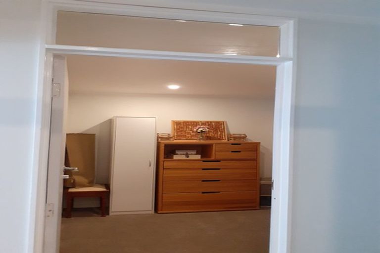 Photo of property in 20/73 Princes Street, Northcote Point, Auckland, 0627