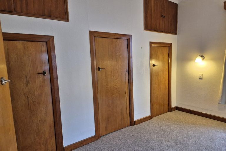 Photo of property in 7 Herald Terrace, Berhampore, Wellington, 6023