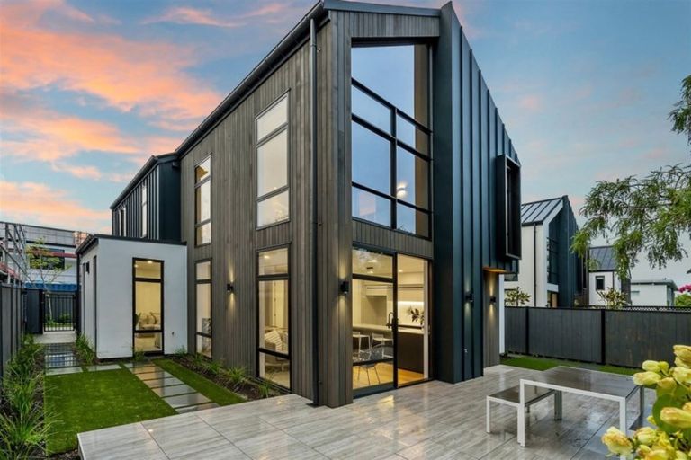 Photo of property in 45 Repton Street, Merivale, Christchurch, 8014