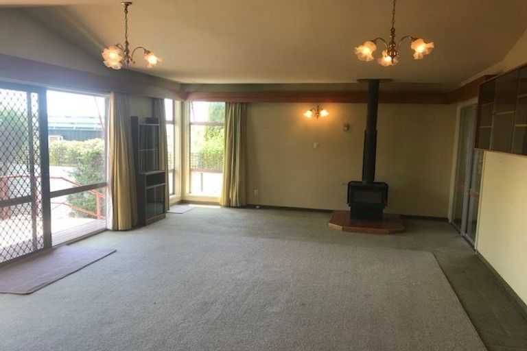 Photo of property in 4 Waikonini Place, Havelock North, 4130