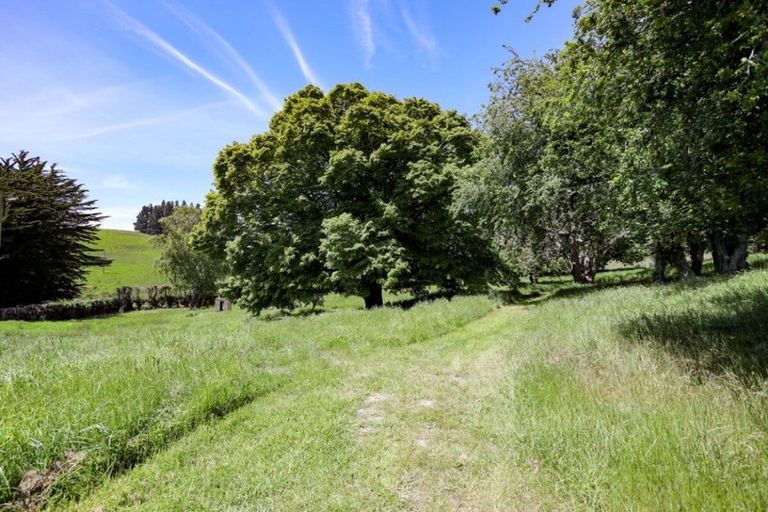 Photo of property in 722 Cathedral Road, Domett, Cheviot, 7383