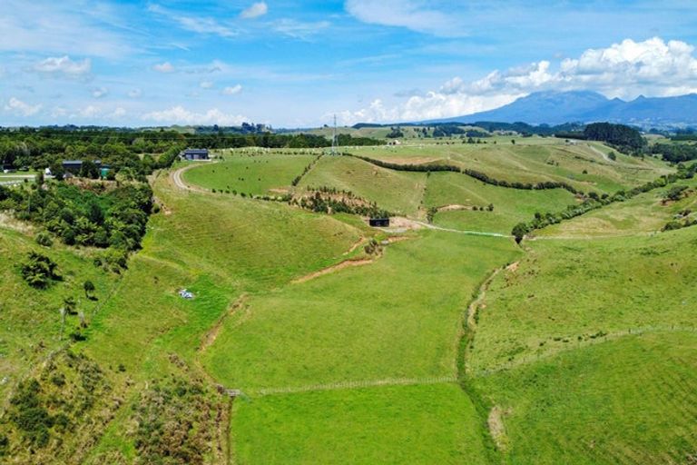 Photo of property in 401a Smart Road, Hillsborough, New Plymouth, 4372