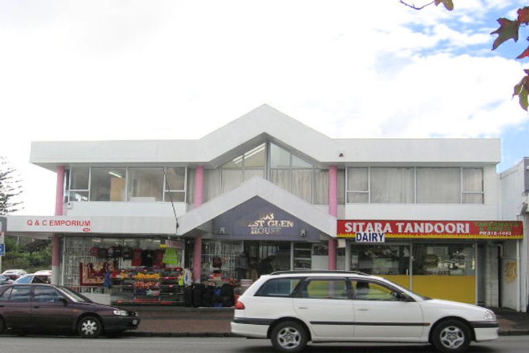 Photo of property in 3/103 West Coast Road, Glen Eden, Auckland, 0602