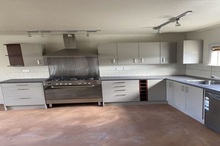 Photo of property in 418 Jackson Street, Petone, Lower Hutt, 5012