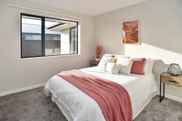 Photo of property in 47 Westpark Boulevard, Rangiora, 7400