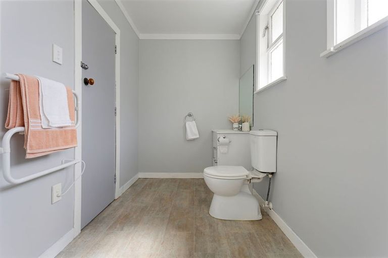 Photo of property in 55a Ross Crescent, Fairfield, Hamilton, 3214