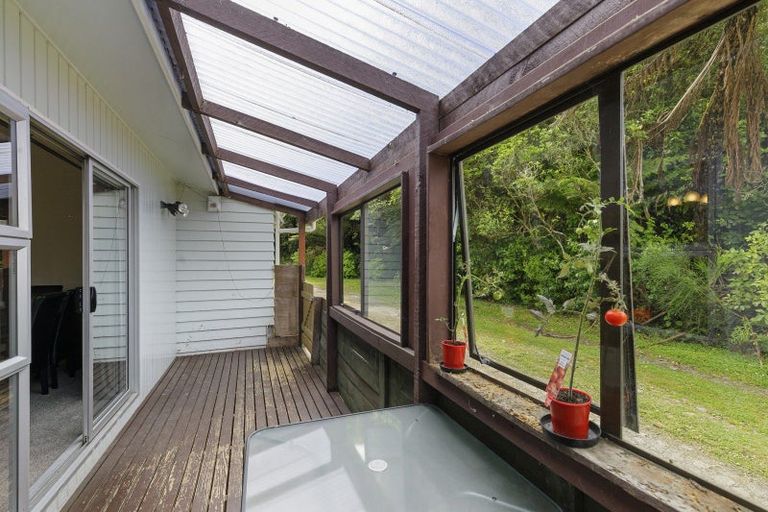 Photo of property in 7 Waipuna Grove, Stokes Valley, Lower Hutt, 5019