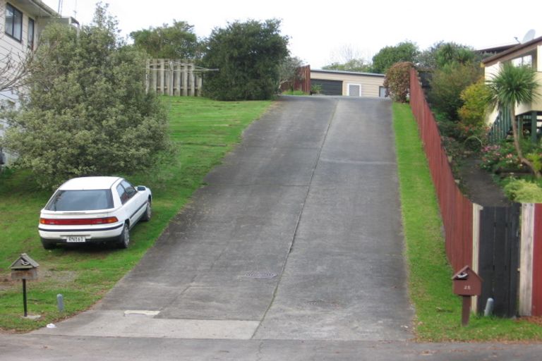 Photo of property in 26 Everglade Drive, Goodwood Heights, Auckland, 2105