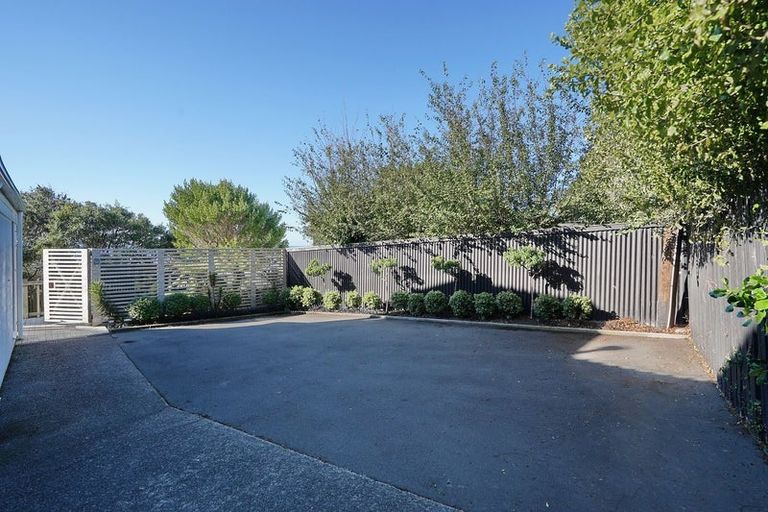Photo of property in 26 Seamount Terrace, Mount Pleasant, Christchurch, 8081