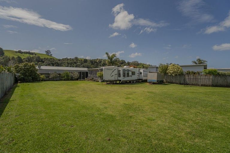 Photo of property in 27 Captain Wood Avenue, Whitianga, 3510