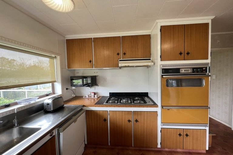 Photo of property in 30 Gold Street, Waitara, 4320