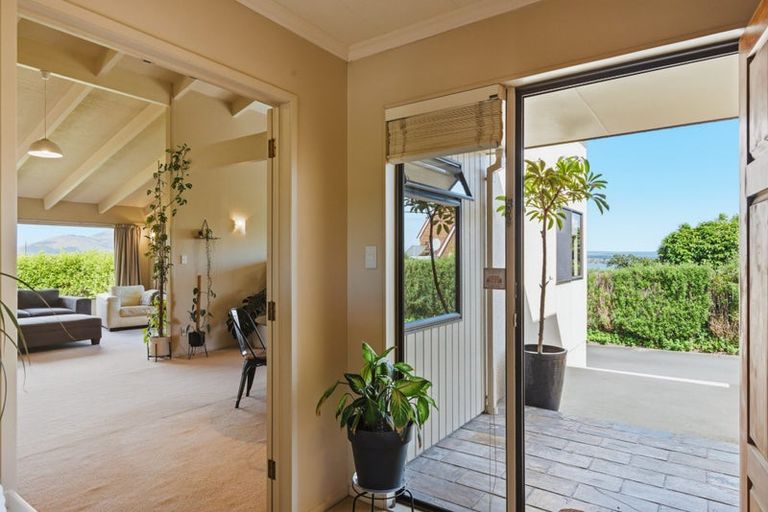 Photo of property in 1/16 Isobel Street, Acacia Bay, Taupo, 3330