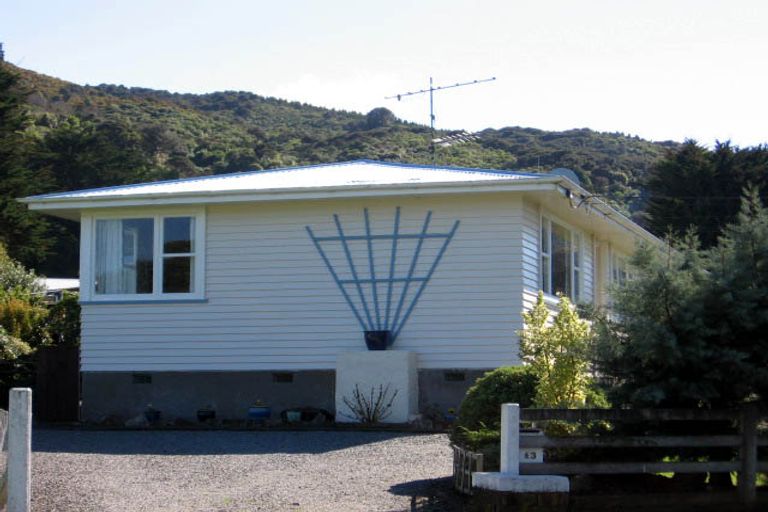 Photo of property in 63 Watt Street, Featherston, 5710