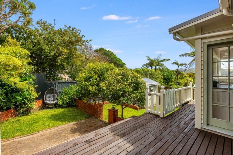 Photo of property in 98 Campbell Street, Karori, Wellington, 6012