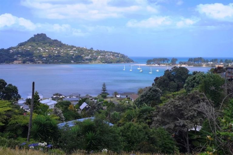 Photo of property in 3 Ridge Road, Tairua, 3508