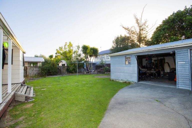 Photo of property in 6 U'ren Place, Riverdale, Gisborne, 4010