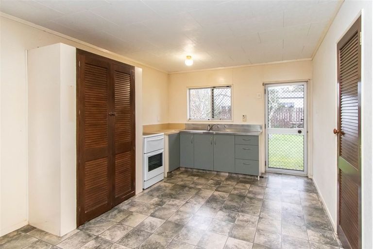 Photo of property in 17 Koromiko Street, Inglewood, 4330