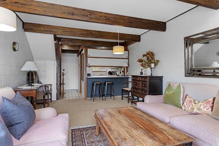 Photo of property in 2/30 Clissold Street, Merivale, Christchurch, 8014