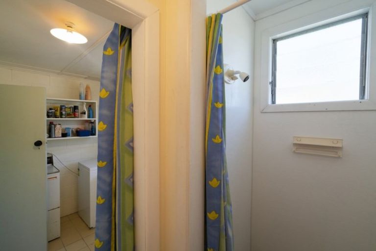 Photo of property in 7 Marine Parade, Cooks Beach, Whitianga, 3591