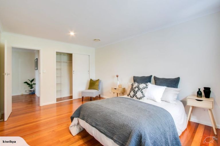 Photo of property in 18 Golding Road, Taradale, Napier, 4112