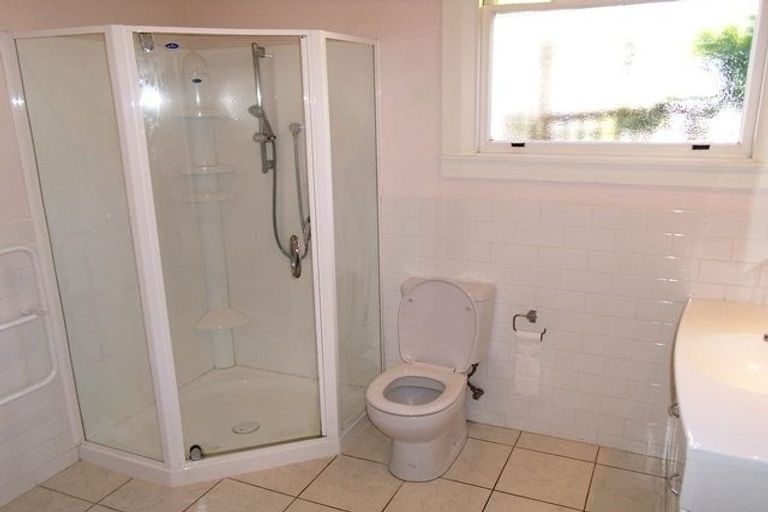 Photo of property in 16 Lighthouse Road, Bluff Hill, Napier, 4110