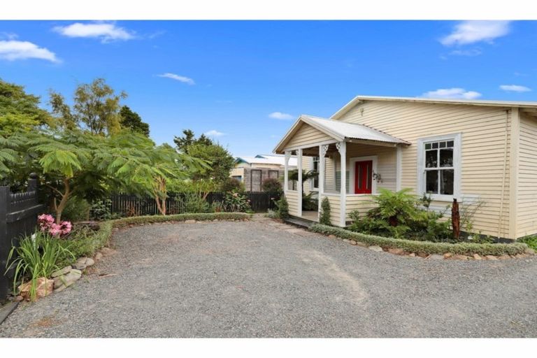 Photo of property in 12 Stanley Avenue, Te Aroha, 3320
