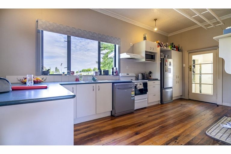 Photo of property in 371 Great North Road, Winton, 9720