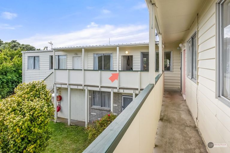 Photo of property in 8/19 Pirie Crescent, Moera, Lower Hutt, 5010