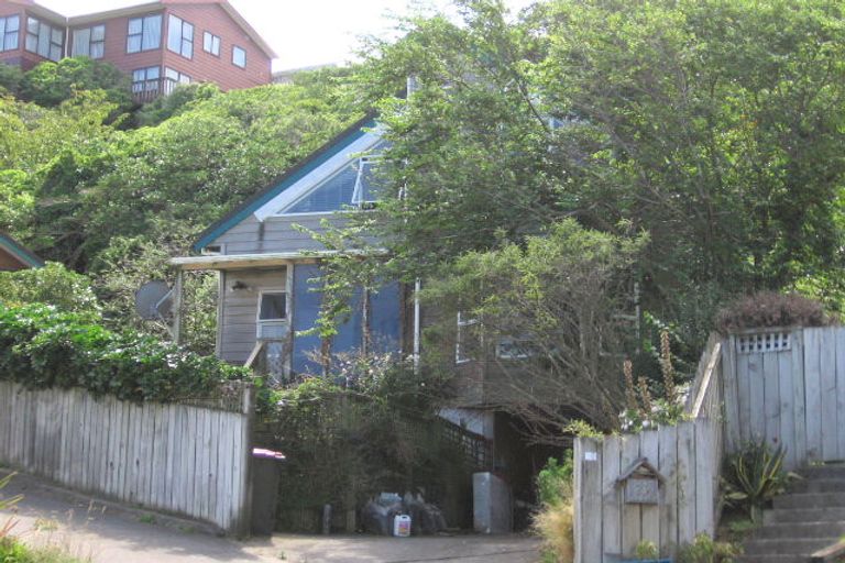 Photo of property in 25b Wye Street, Island Bay, Wellington, 6023