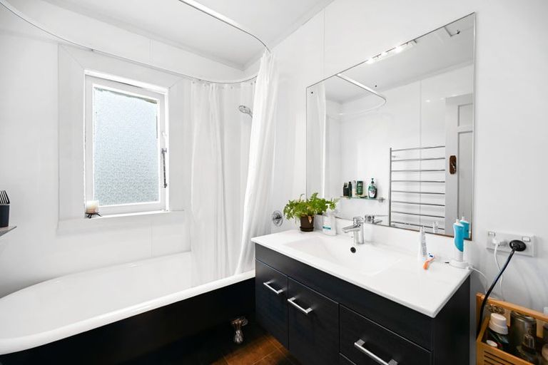 Photo of property in 86 Norton Road, Frankton, Hamilton, 3204