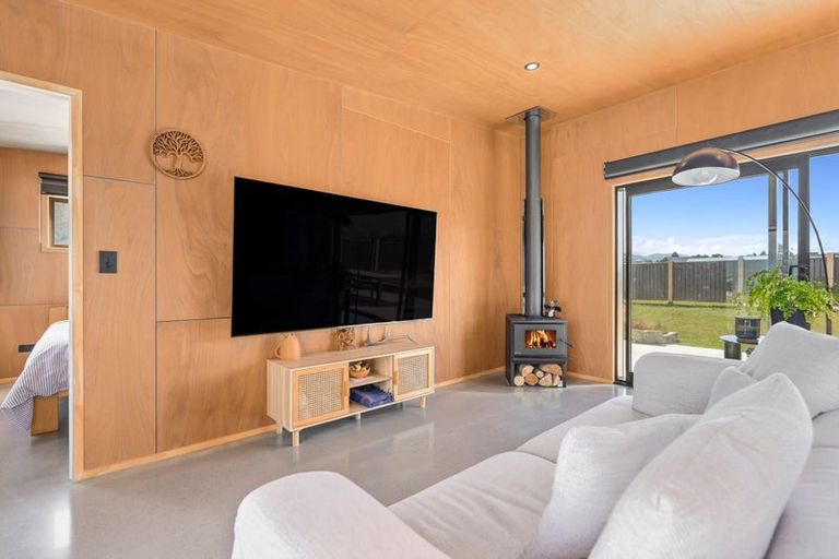 Photo of property in 15 Lost Burn Road, Lake Hawea, 9382