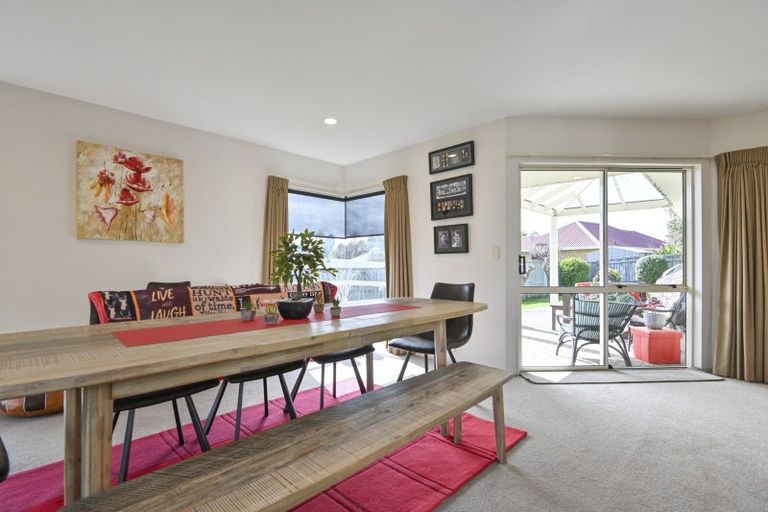 Photo of property in 7 Kingsgate Avenue, Havelock North, 4130